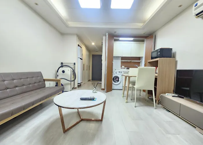 Yeoksam Gangnam 5min Cozy Urban Signature Seul